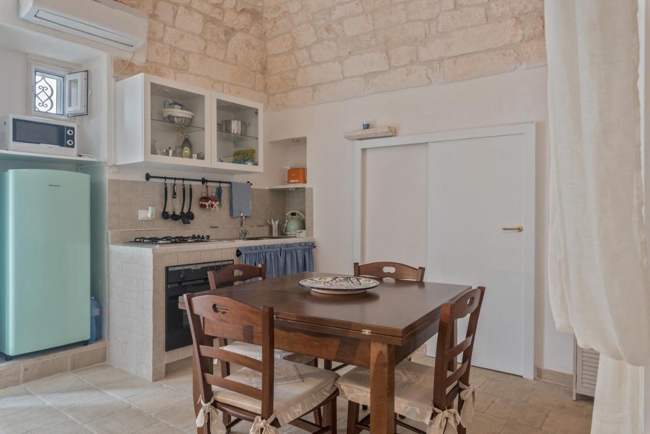 White House Flats & Studios Ostuni Exterior photo